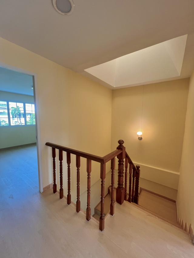 ทาว์เฮาส์ 4 นอน 3 น้ำ ติดถนนติวานนท์ ตรงข้าม ร.ร.พระหฤทัยนนท์บุรี 19