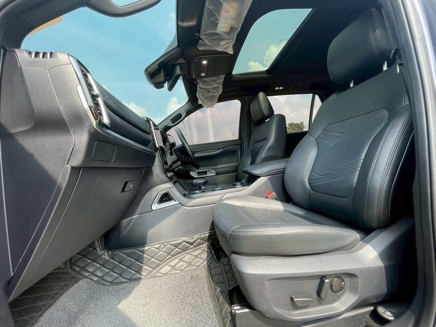 FORD EVEREST Y22 a 23 Wagon 4dr Titanium+7stAuto 4WD 2.0DTTi (Bi-Turbo) 10sp สีเทาดำ  14