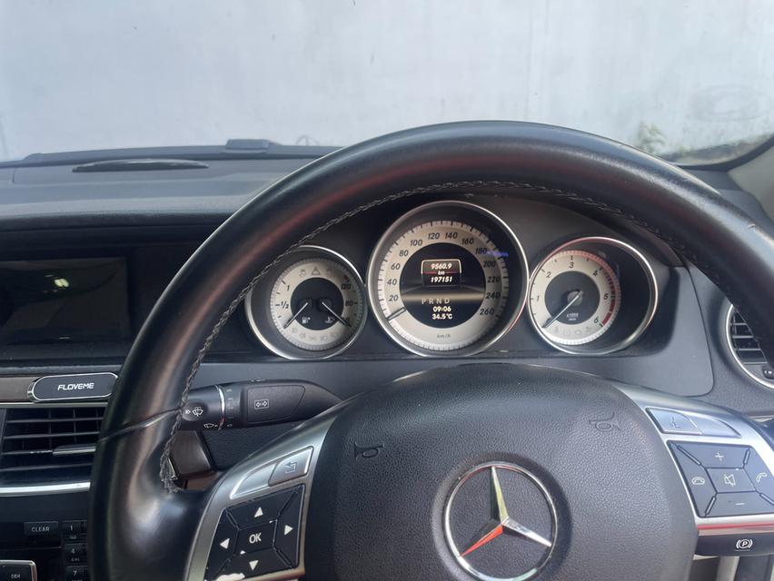 Benz C220 CDI สีบรอนซ์เงิน ปี2014 รูปที่ 5