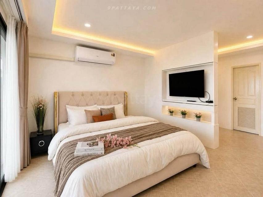 For Rent — 2-Storey Pool Villa at Palm Springs, Siam Country Club PattayaPool villa for rent at Palm Springs Village, located in the Siam Country Club 4