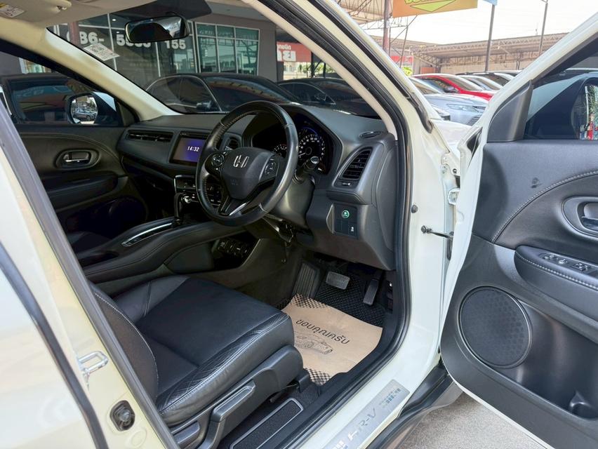 2015 HONDA HR-V 1.8E รูปย่อยที่ 4