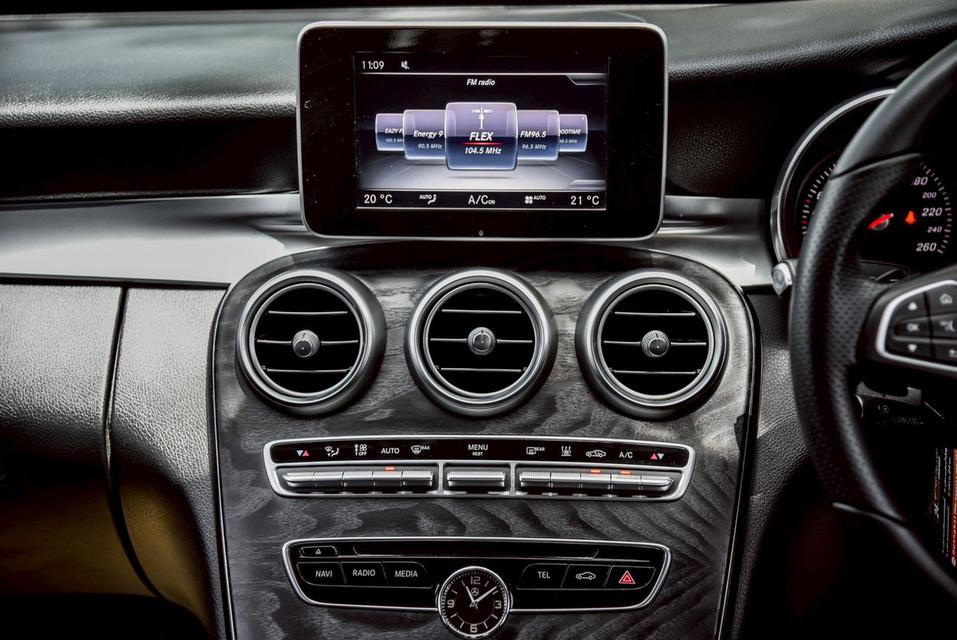 Mercedes-Benz C350e 2.0 Avantgarde AT 2017 7