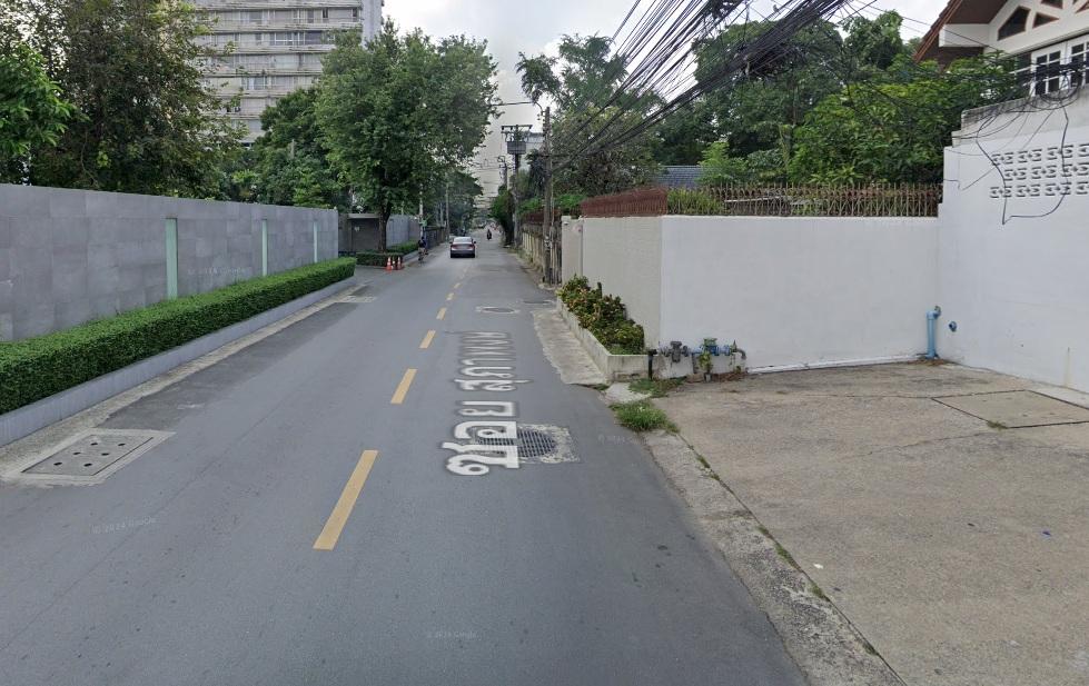 ที่ดินแปลงใหญ่ ใจกลางลาดพร้าว 35 เพียง 500 ม. จาก MRT ลาดพร้าว