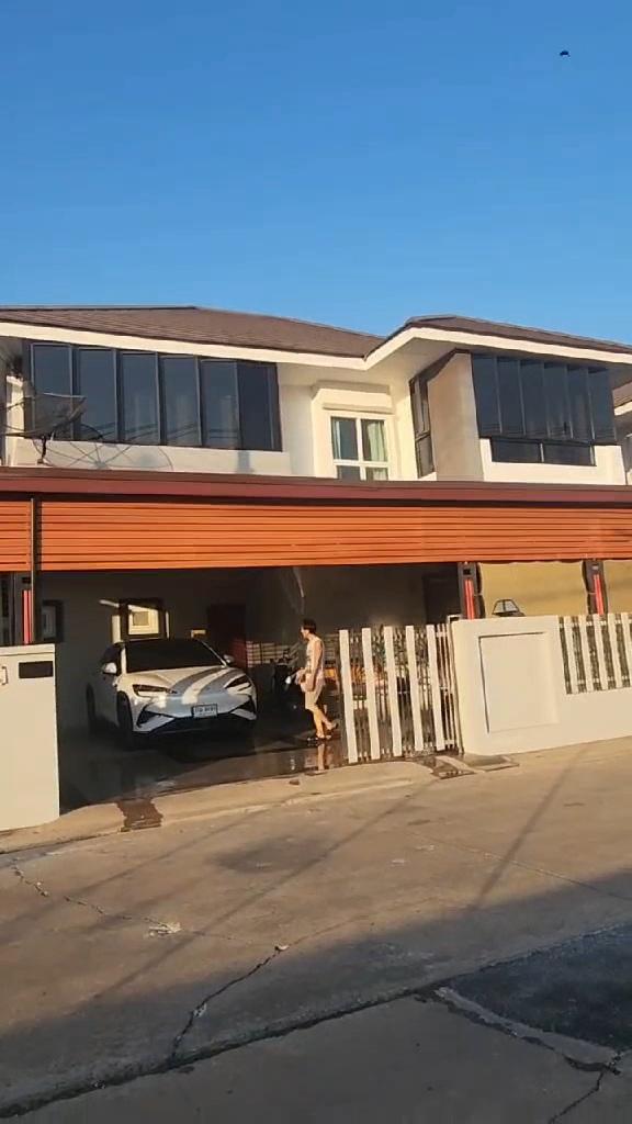 บ้านเดี่ยวหลังใหญ่ ในโครงการเมธาถีนานนถ์2 เจ้าของขายเอง 1