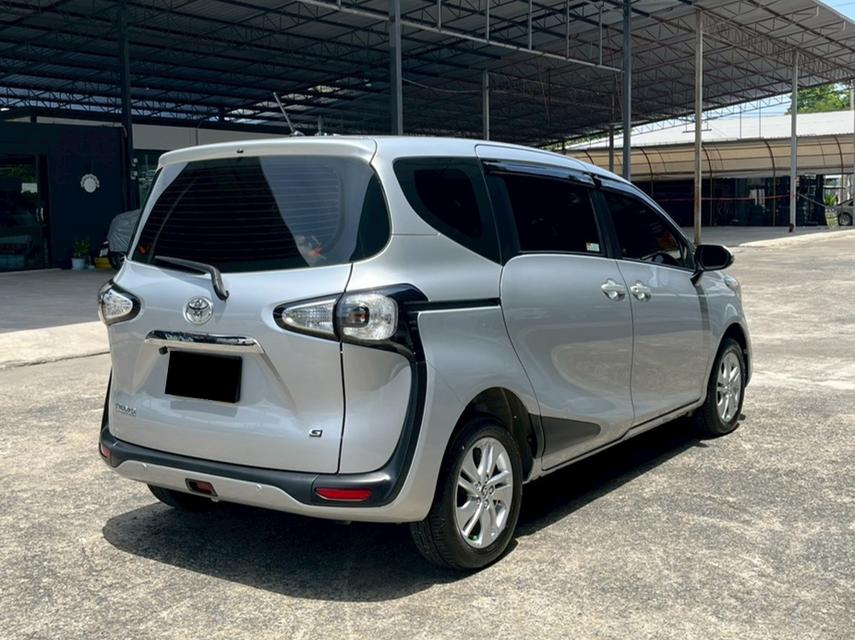 รถเข้าใหม่! TOYOTA SIENTA 1.5 G Wagon ปี 2017 2