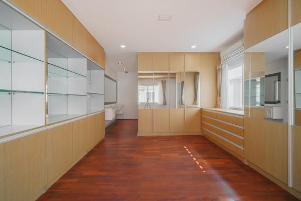 Owner Post ขายบ้านเดี่ยวหรู 3 ชั้น โครงการGrand Bangkok Boulevard พระราม 9 - ศรีนครินทร์ ( กรุงเทพกรีฑา ) ใกล้โรงเรียนนานาชาติเวลลิงตัน 10