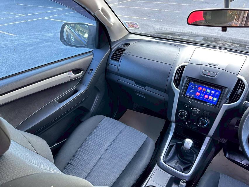  ISUZU D-MAX 2.5 Z Ddi HI-LANDER SPACECAB เกียร์ M/T สีดำ ปี 2015 11