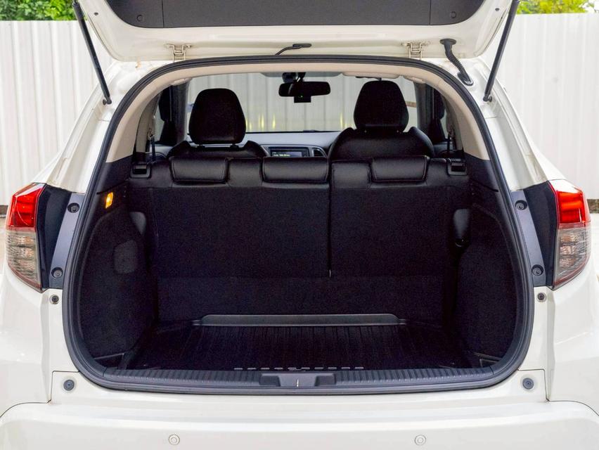 Honda HRV 1.8El ปี19 18