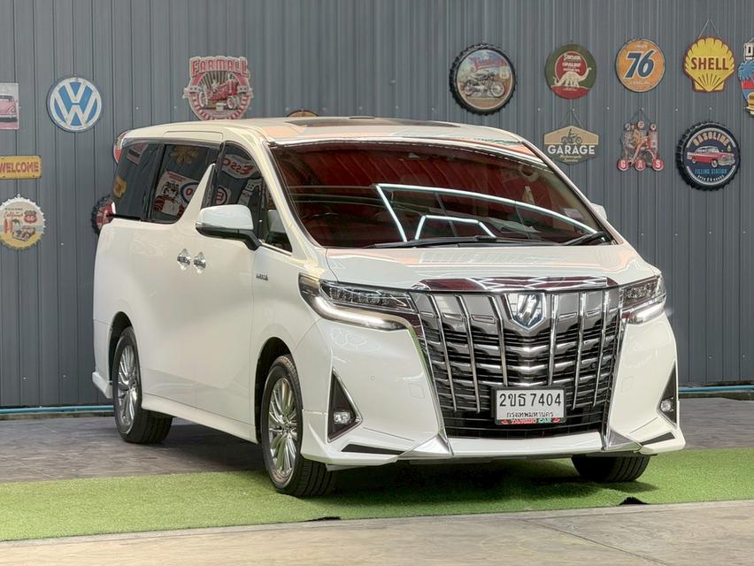 TOYOTA ALPHARD 2.5 HYBRID E-FOUR ปี2022