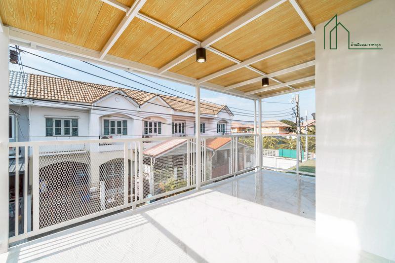 หมู่บ้านบัวทองธานี บางบัวทอง ตรงข้ามสมบัติบุรี ฟรีโอน 3