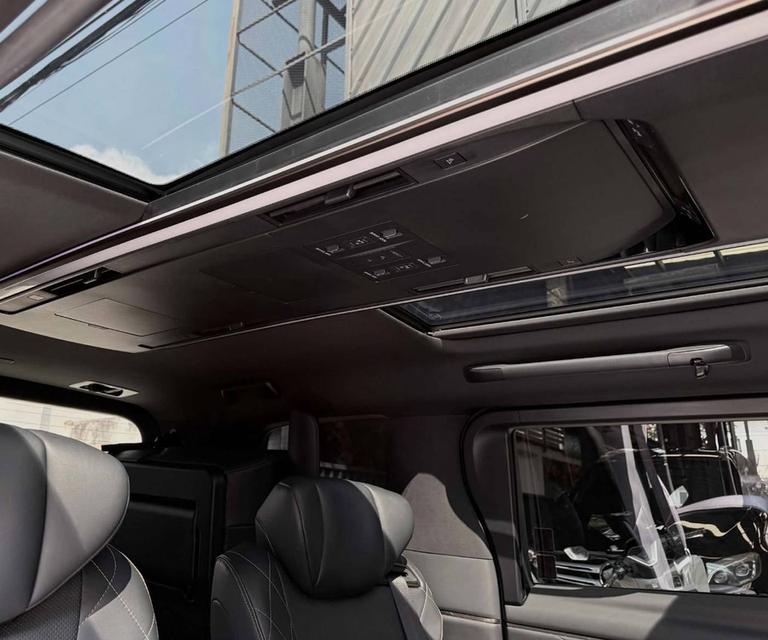 Toyota Vellfire Z Premier ปี 2024 รูปที่ 15