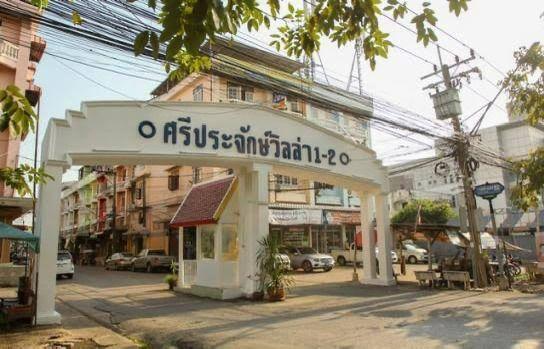ให้เช่าถูกทาวน์เฮ้าส์ 2 ชั้น หมู่บ้านศรีประจักษ์วิลล่า 1 - 2 รามคำแหง156 ขนาด 17 ตรว. 2 นอน 2 น้ำ บ้านสวย  ใกล้ รถไฟฟ้าสีส้ม 9