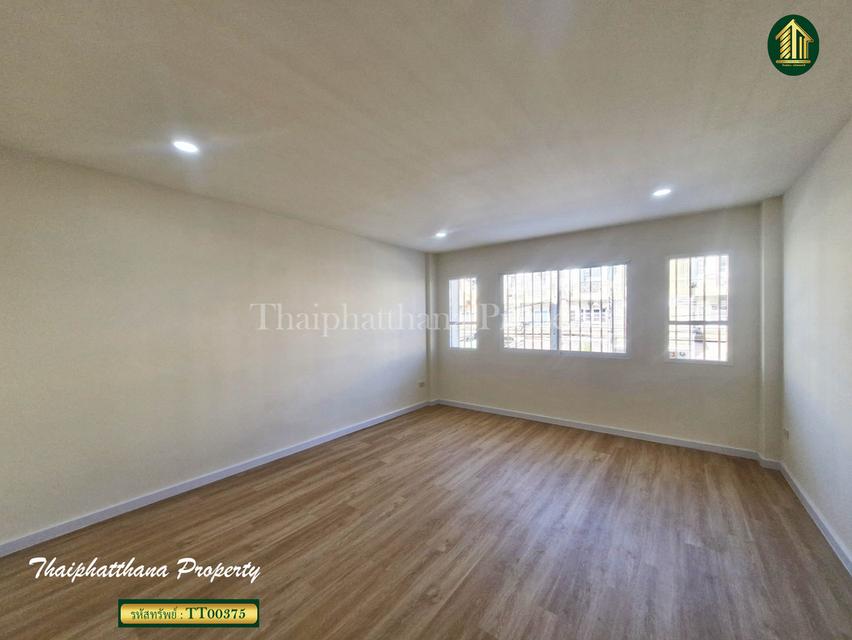 หมู่บ้านลัลลี่วิลล์ 2 9