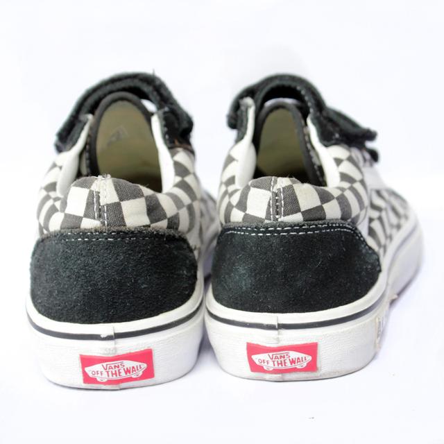 VANS รองเท้าผ้าใบมือสอง ตีนตุ๊กแก สภาพสวยๆ จัดส่งฟรี! เก็บปลายทาง