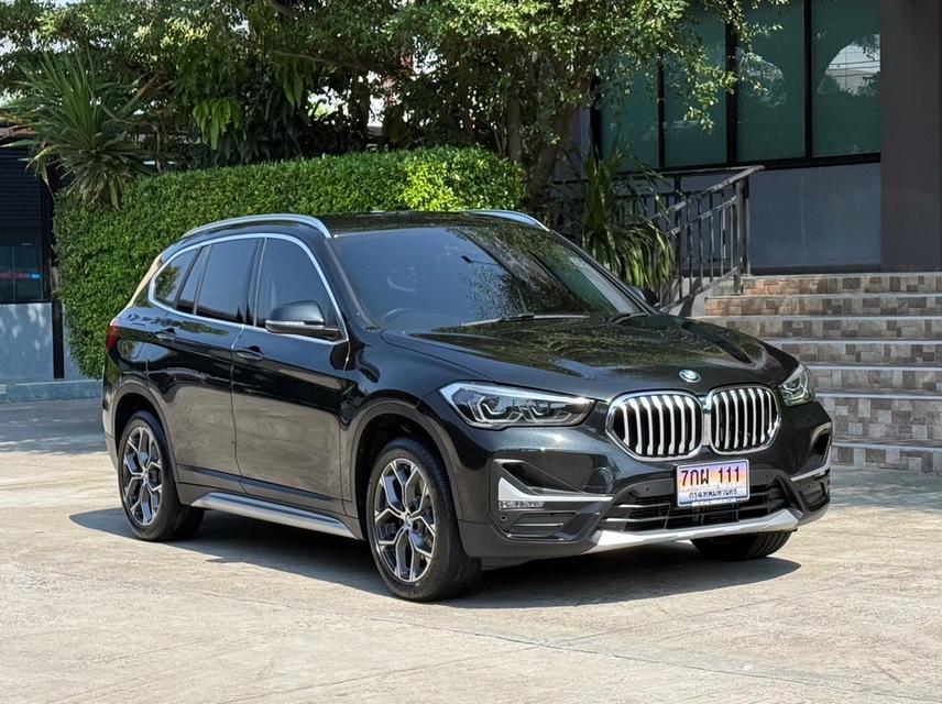 2021 BMW X1 20D XLINE LCI รถมือเดียวออกป้ายแดง รถวิ่งน้อยเพียง 56,000 กม เข้าศูนย์ตามระยะ รถไม่เคยมีอุบัติเหตุครับ