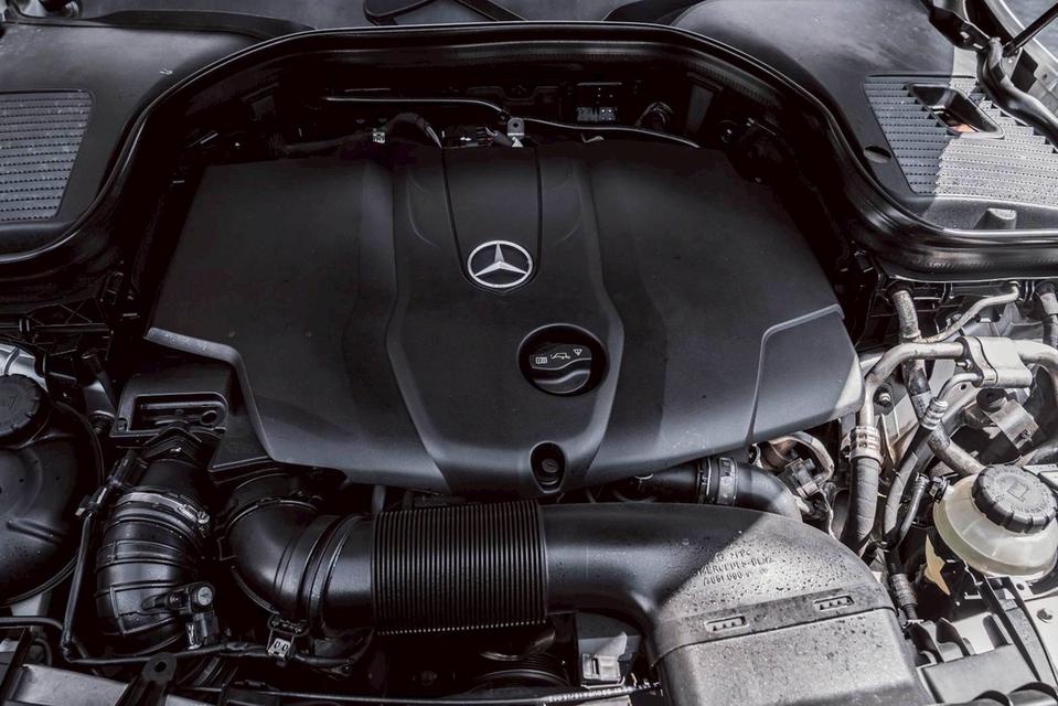 รหัสรถ 67GG9571 Mercedes Benz GLC250d AMG 4MATIC ปี 2016