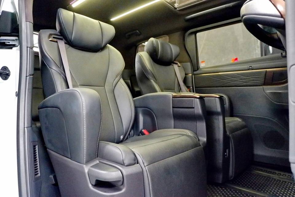 Toyota Alphard 40 Hybrid Z 2WD (รหัส A25A-FXS) ปี 2024  8