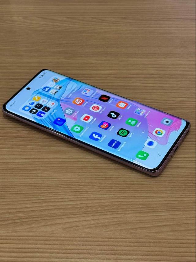 OPPO Reno10 Pro เครื่องศูนย์