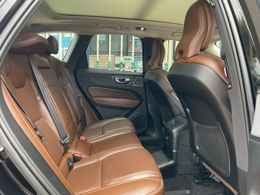 รหัสรถ PJP420 2019 VOLVO XC60 T8 INSCRIPTION 4