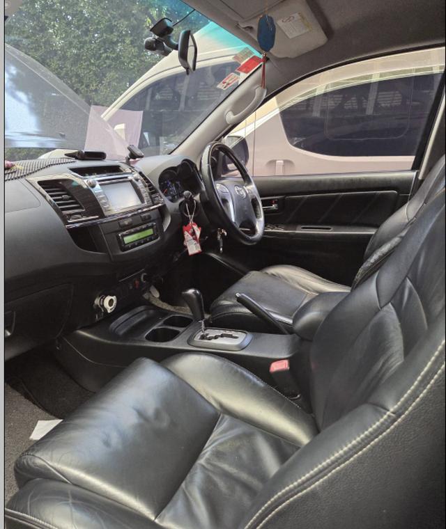 TOYOTA FORTUNER 2.7 V เบนซิน+LPG ปี2014