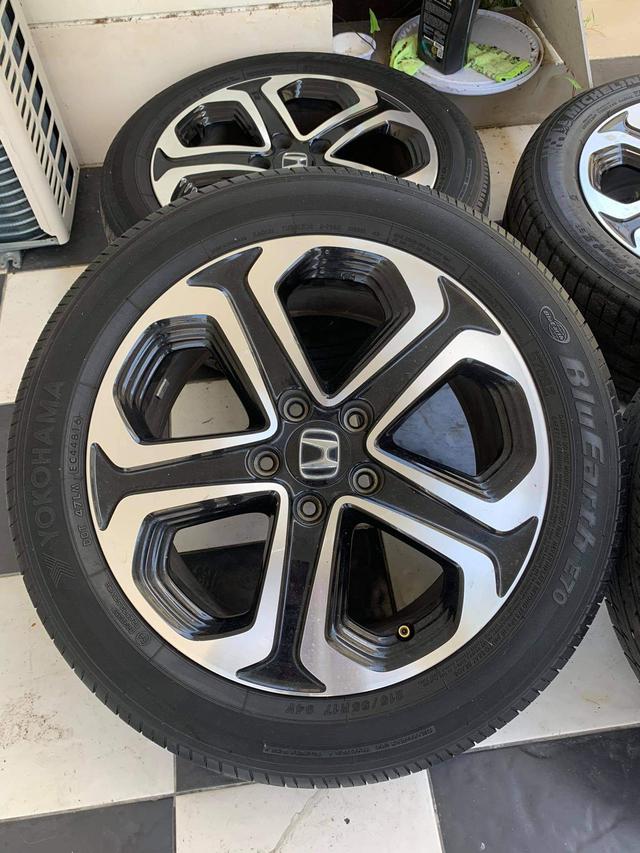 แม็กพร้อมยางHonda HRV แท้จากศูนย์ สภาพ90% 3