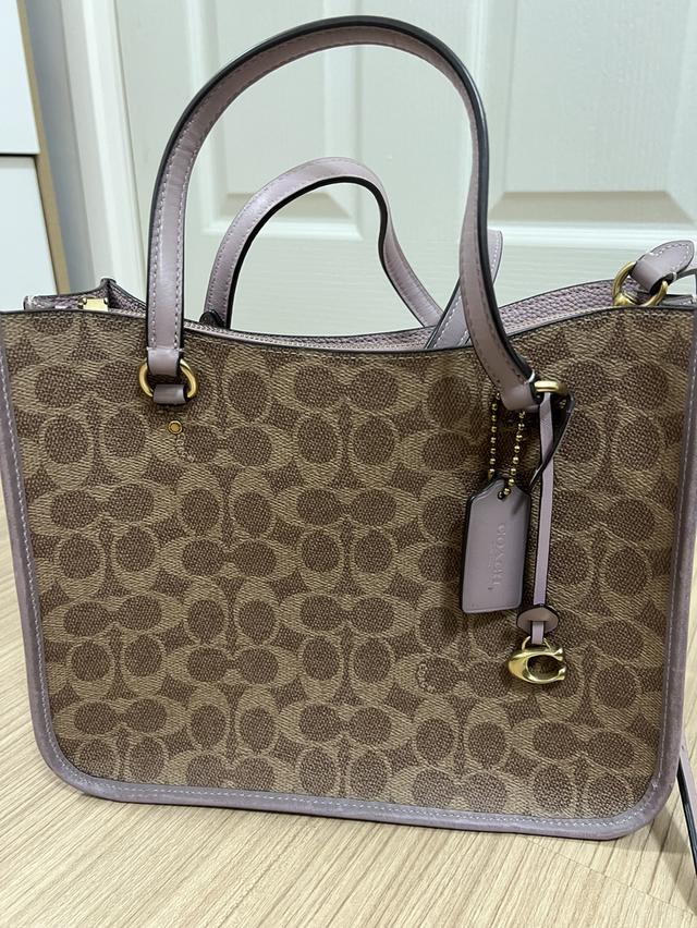 กระเป๋าสะพาย Coach ผู้หญิง รูปที่ 2