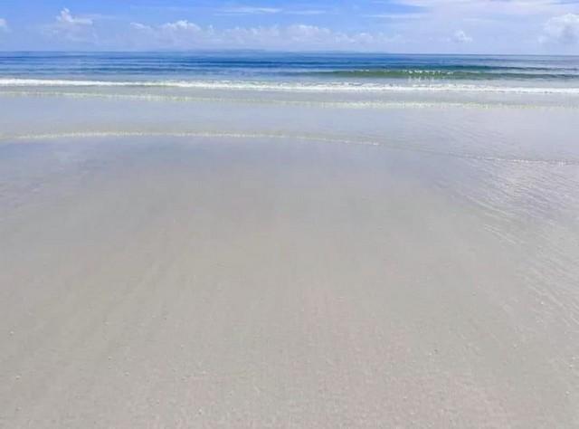 เลือกสรรทรัพย์ดีเติมเต็มชีวิต ขายที่ดินริมหาดสะพลีทรายขาวน้ำใสคราม สวยงามวิวทะเลธรรมชาติสุดสุด ปะทิวใกล้หาดสวยทุ่งวัวแล่ 1
