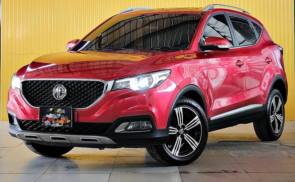MG zs 1.5 x+ เกียร์ cvt 8 speed ตัวท๊อปหลังคาซันรูฟ