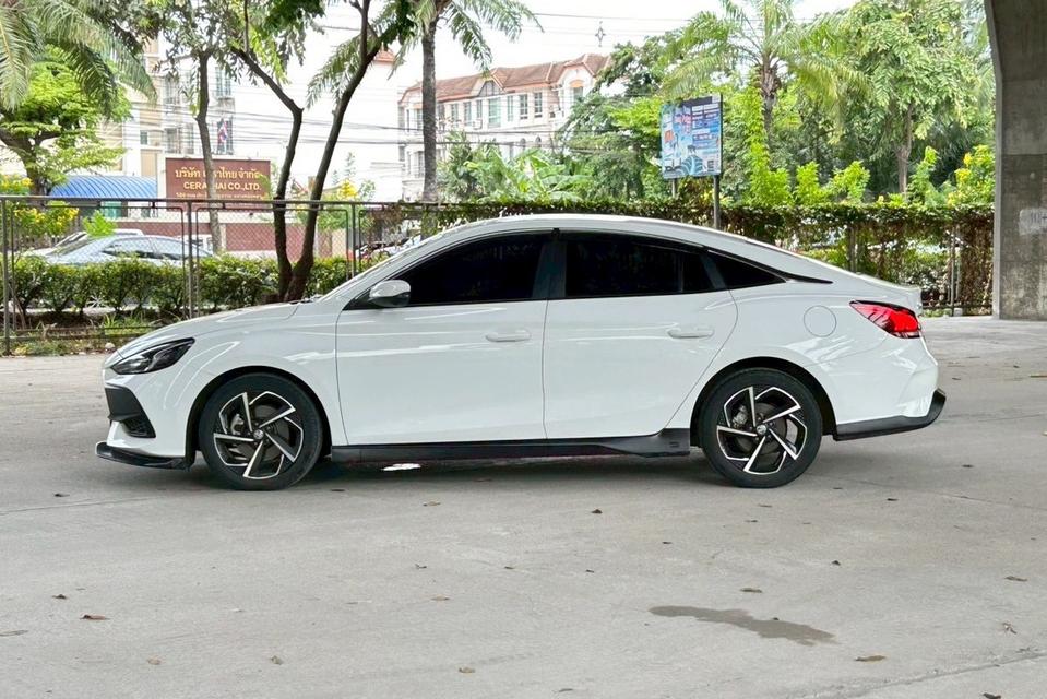 MG 5 1.5 X Sunroof AT ปี 2022 มือเดียว ไมล์ 30,xxx 8
