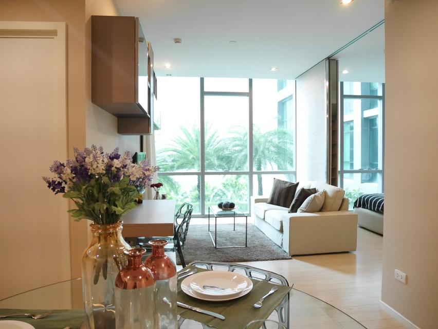 THE ROOM SUKHUMVIT 21 (ASOKE) 6