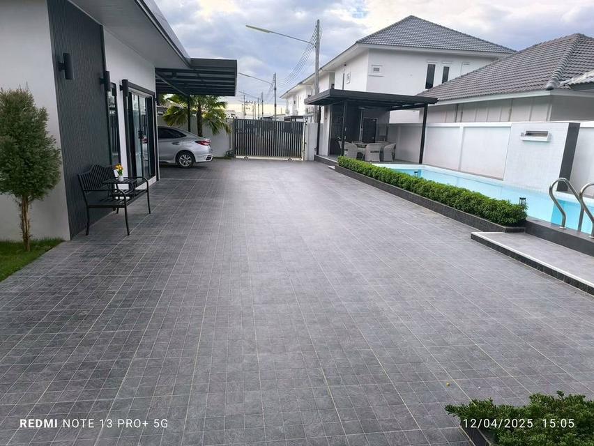 For rent pool villa style modern Pattaya Soi Siam 18