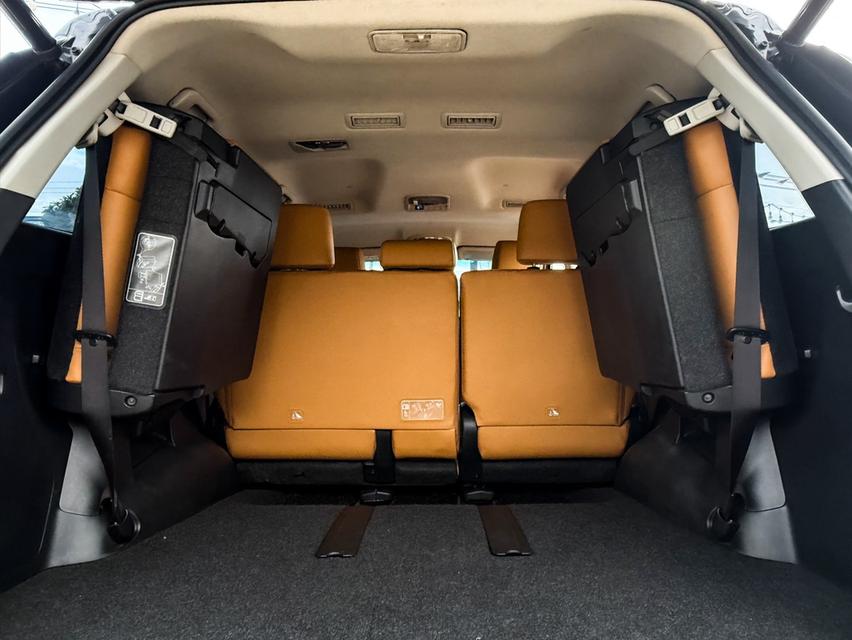 ขาย Toyota Fortuner 2.8V 4wd ปี20 15