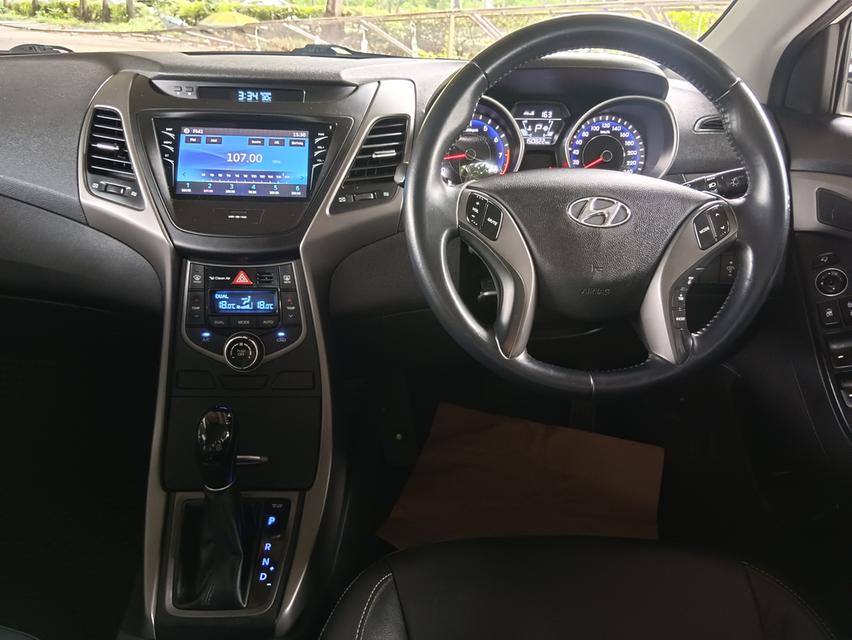 Hyundai Elantra ปี2014 6