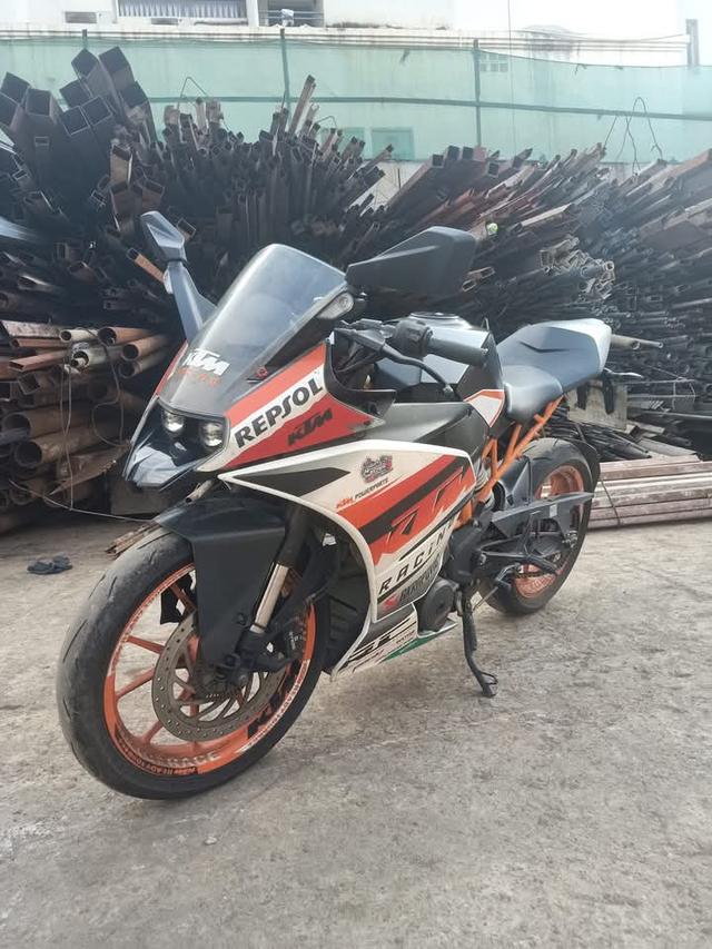 KTM RC 2015