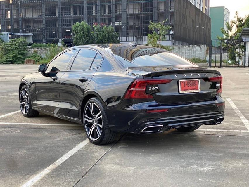 Volvo S60 T8 R-Design AWD 2021 รถใหม่มาก สภาพป้ายแดง คุ้มมากๆ 4