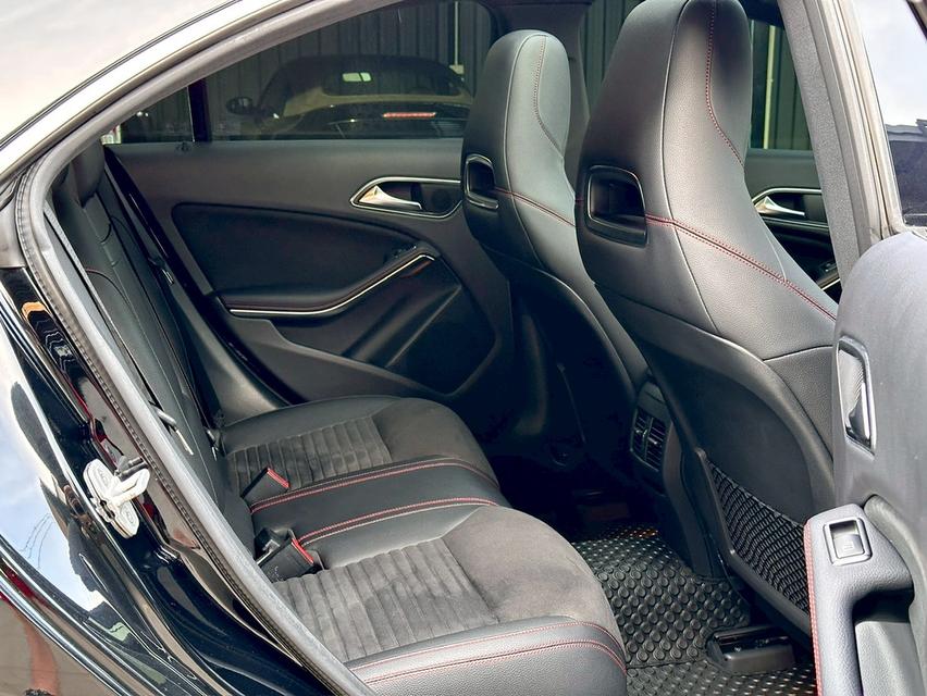 ขาย Benz Cla250Amg ปี18 12