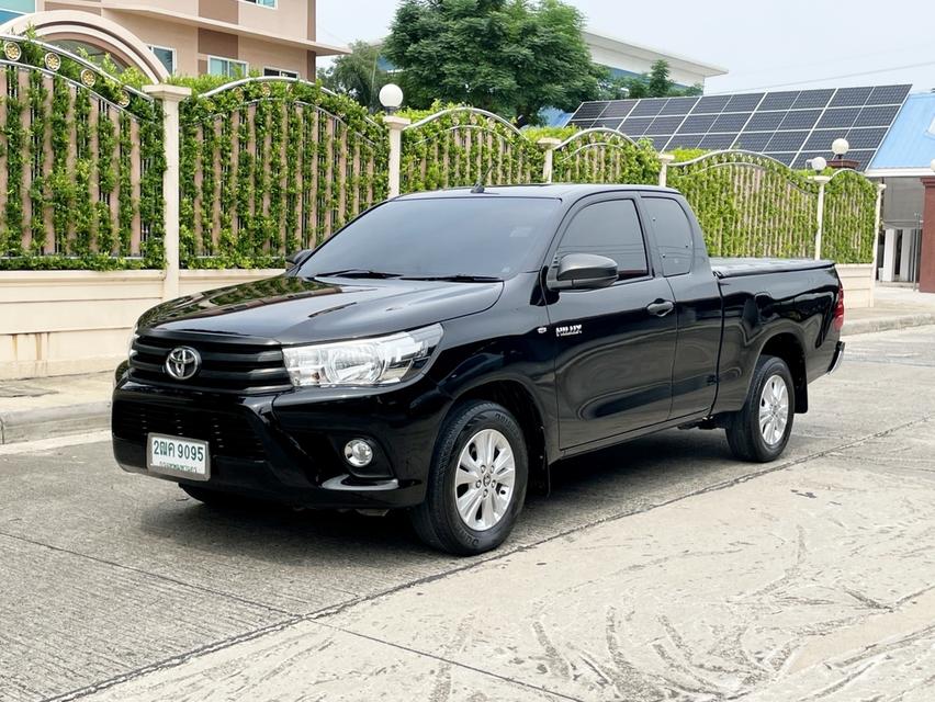 TOYOTA HILUX REVO SMART CAB 2.4 J ปี 2017 เกียร์MANUAL สภาพนางฟ้า 3