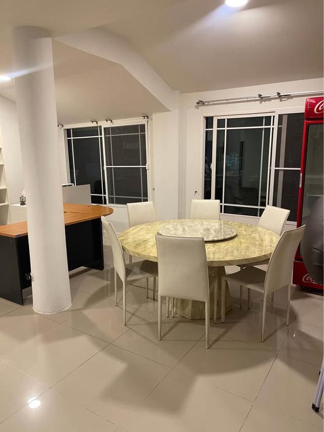 ให้เช่าบ้านเดี่ยว โครงการ มัณฑนา รามอินทรา-วงแหวน 6ห้องนอน 4ห้องน้ำ 4