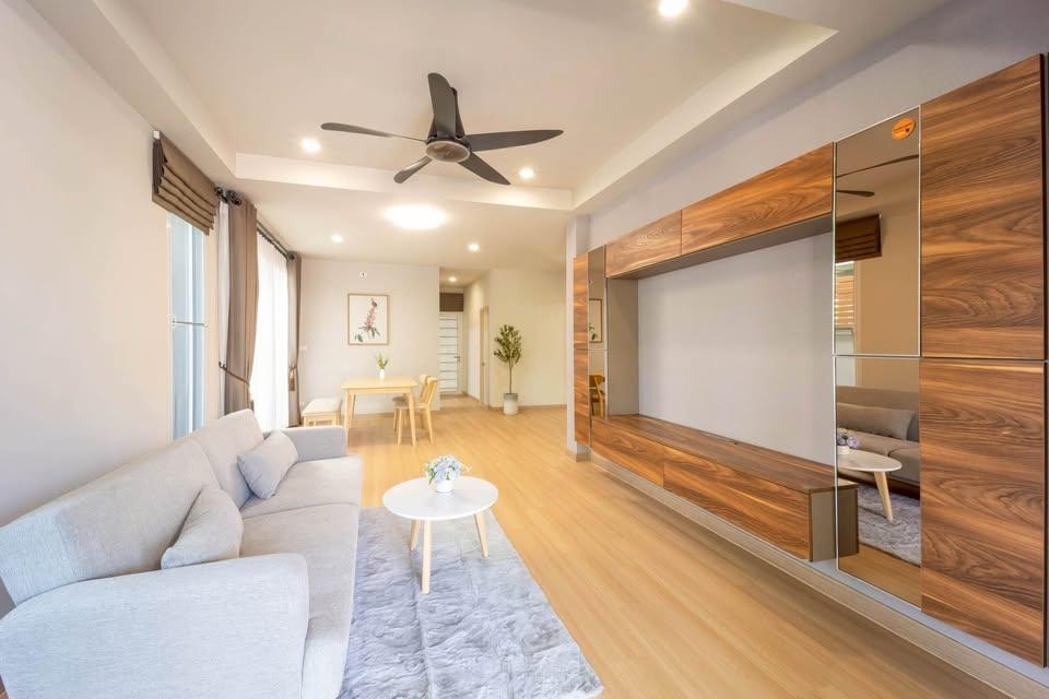 ขายบ้านเดี่ยวพร้อมอยู่ หมู่บ้านบารานีเรสซิเดนซ์ รังสิต คลอง3 ทำเลดีเดินทางสะดวก ถนนเลียบคลองสาม ปทุมธานี. 6