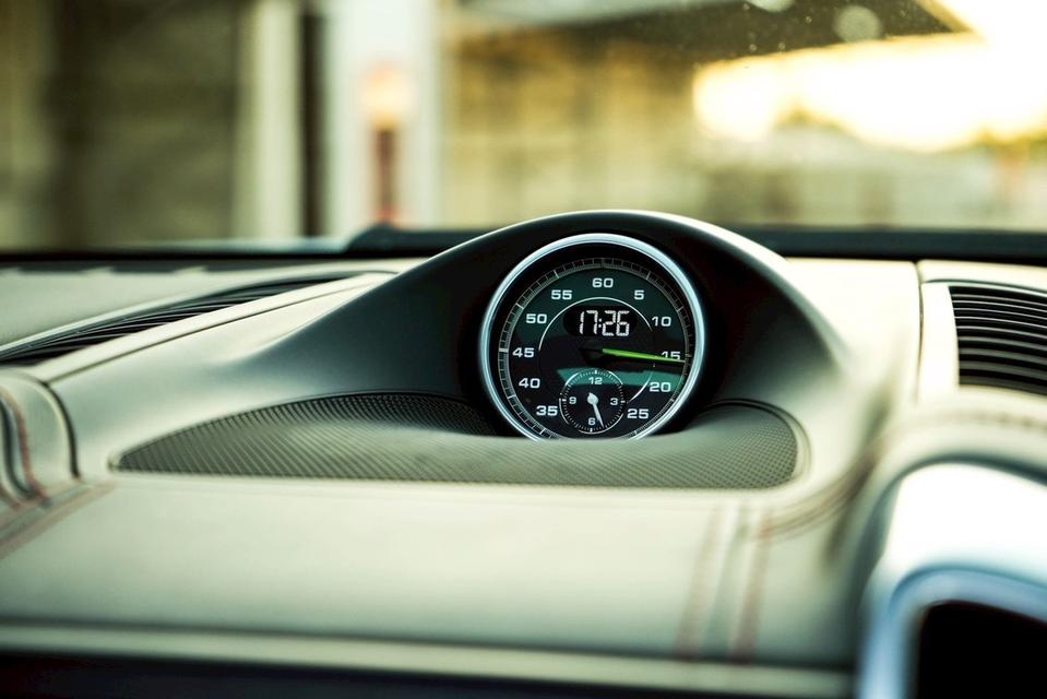 รหัสรถ PBG5277 Porsche CAYENNE 3.0 S E-Hybrid 4WD AT 2015 รูปที่ 16