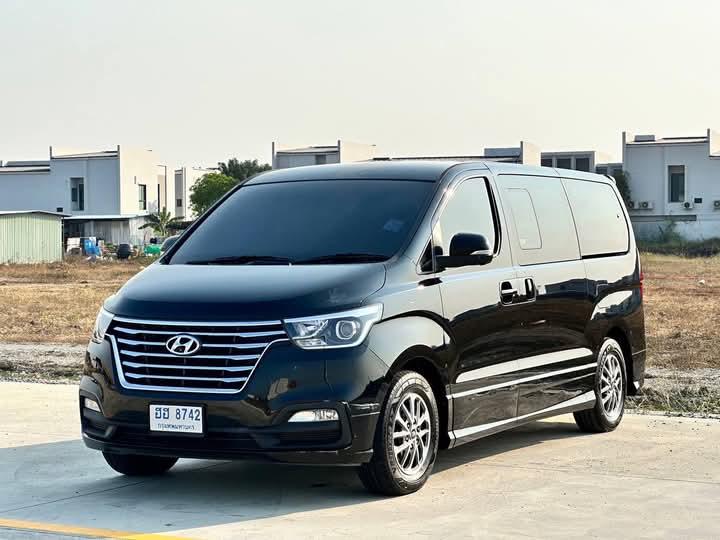 รีบขาย HYUNDAI H-1