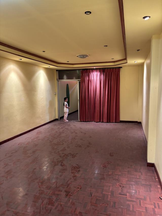 อาคารพาณิชย์2ห้อง หน้ากว้าง 8 เมตรลึก 16 เมตร 10