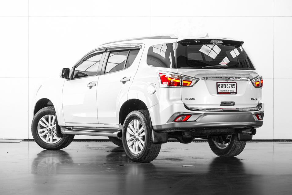 2018 ISUZU MU-X 3.0 DVD Navi 2WD สีขาว เลขไมล์ 82729 กม.