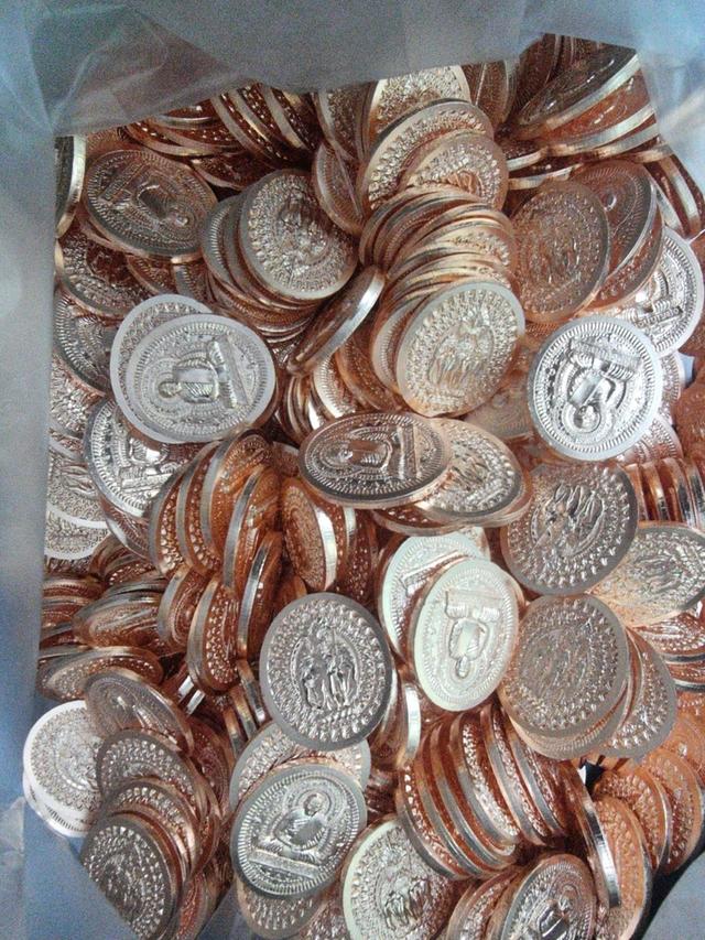 โรงงานปั้มพระ รับจัดสร้างวัตถุมงคล 15