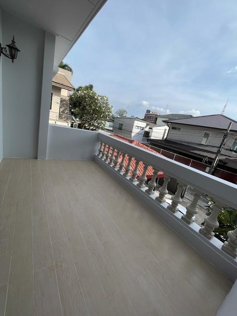 P540 ให้เช่าบ้านเดี่ยว 2 ชั้น ย่านแยกราชวิถี ถนนพระรามที่ 5 ซอยราชวิถี32 ซอยสุจริต2 เขตดุสิต รีโนเวทใหม่ทั้งหลัง เหมาะอยู่อาศัย 3