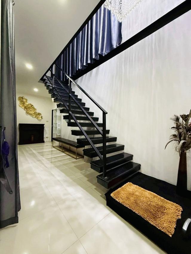 For sale pool villa style modern Pattaya 780 sqm. 11