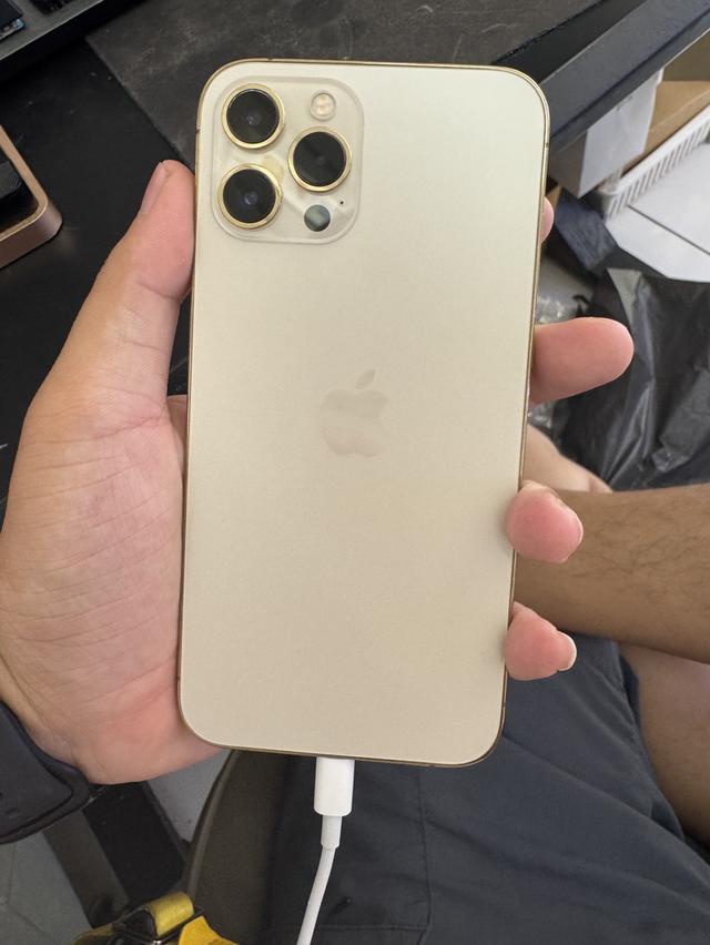iPhone 12promax 128gb 8