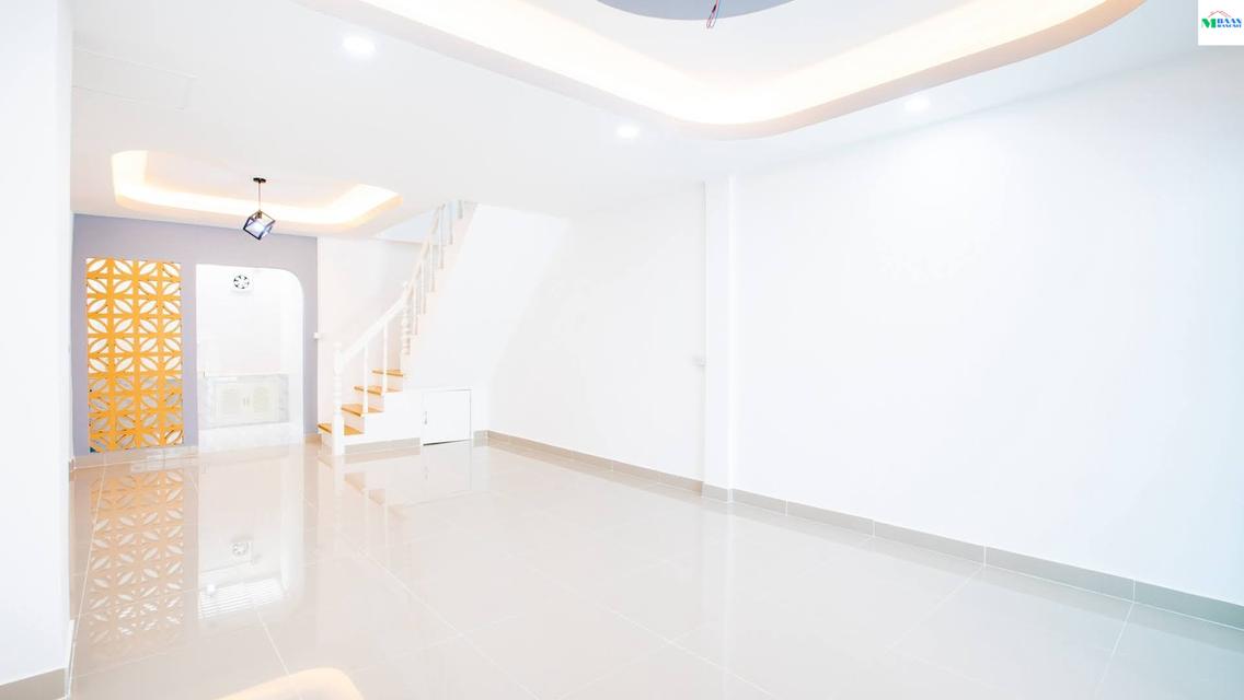 หมู่บ้านรินทร์ทอง ลำลูกกา-คลอง3 7