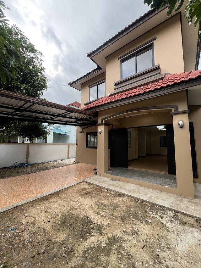 บ้านเดี่ยว 50 ตรว 4 ห้องนอน 2 ห้องน้ำ 8