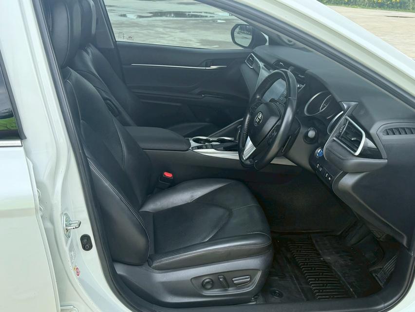 Toyota Camry 2.5 Hybrid Premium luxury top 2018  9